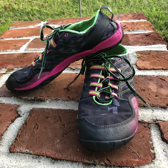 barefoot tennis shoes